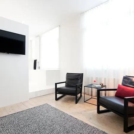 Maison Nationale City Flats & Suites-3