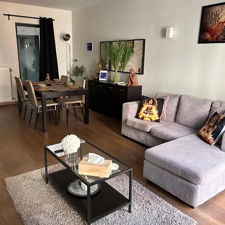 Bnb Antwerp Centrum-3